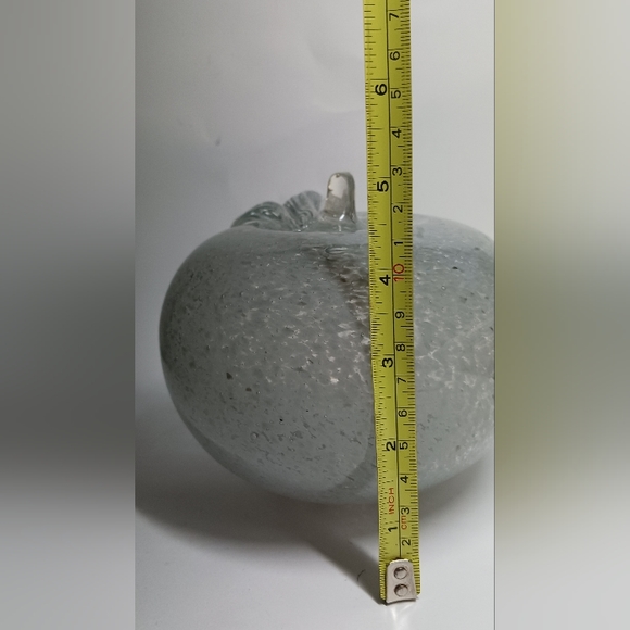 Glass Apple Large Gray Glass Apple Clear Silver with glowing sparkles - Picture 8 of 8